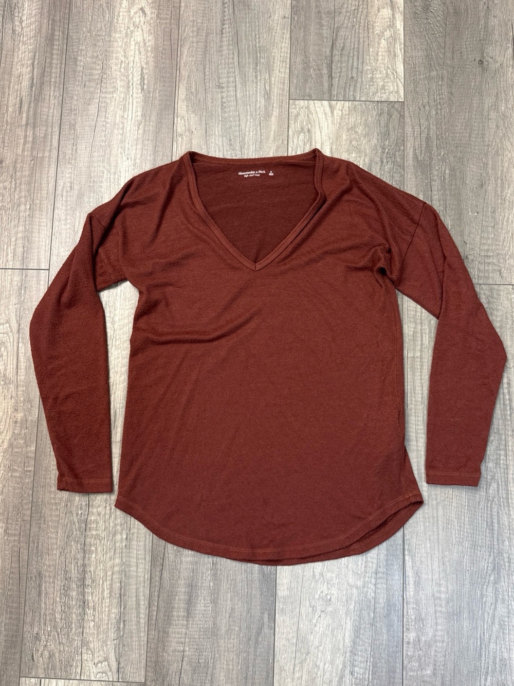 Abercrombie & Fitch Long Sleeve V-Neck Top - Deep Rust